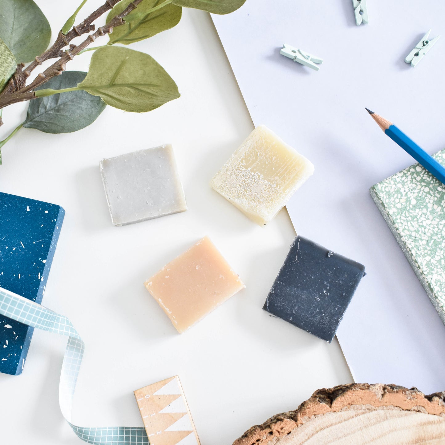 Letter-Sized Sampler Box, 4xMini Face Wash Bars